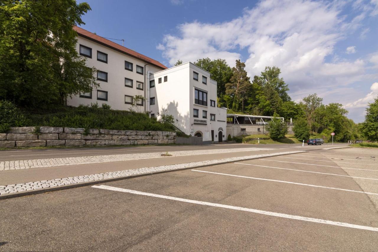 Hotel Pfefferburg Schönaich Extérieur photo