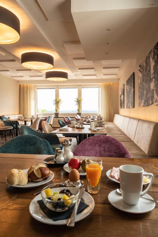 Hotel Pfefferburg Schönaich Extérieur photo